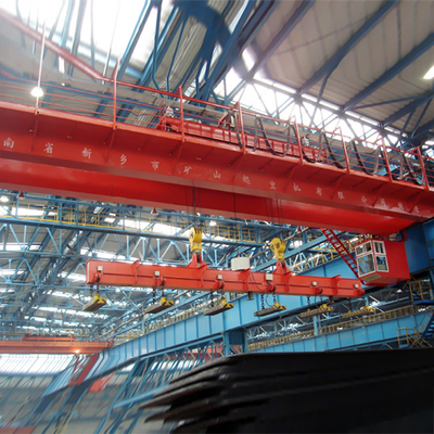40 متر 30 طن نوع QL مصنع الصلب رافعة مزدوجة رافعة علوية